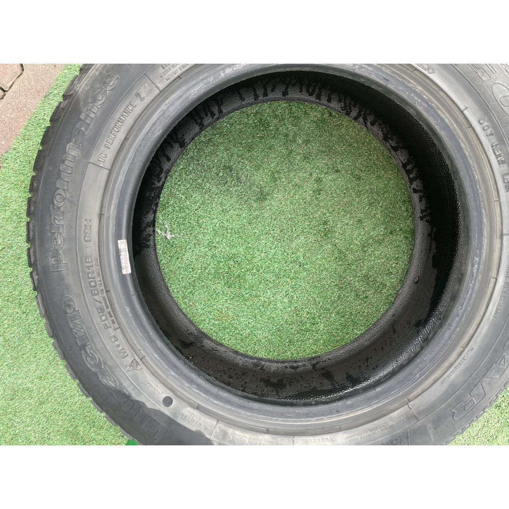 Автошини Goodyear UltaGrlo Performance  205/60 R16  92H   Зимова Б/У